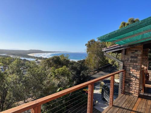 Crescent Head House | Crescent Clearwater - Revival