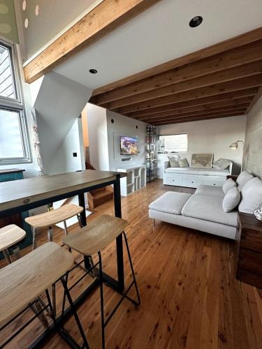 Crescent Head Apartment | Crescent Coastal Loft - Stroll to Surf, Outdoor Terrace, WFH Nook