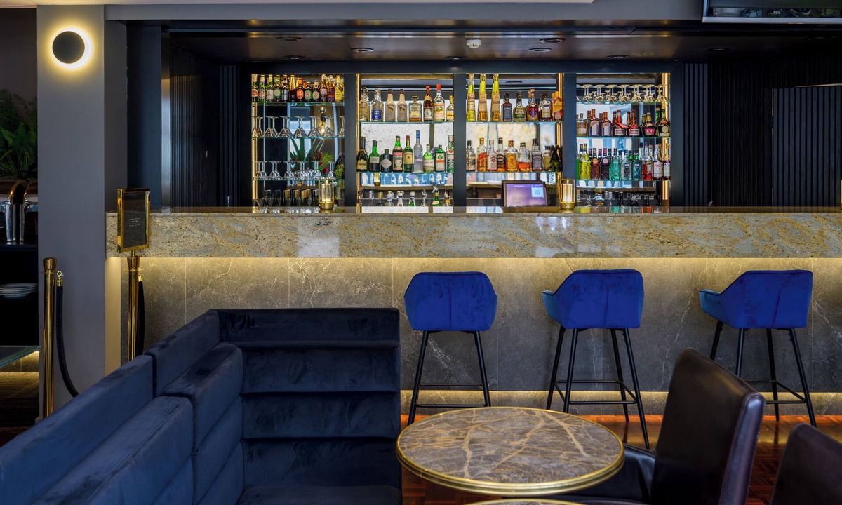 St Kilda Hotel | Crest on Barkly Serviced Apartments