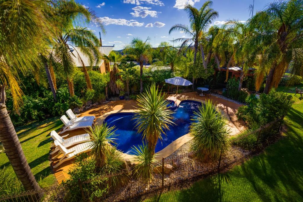Lavington Hotel | Crystal Fountain Motel Albury