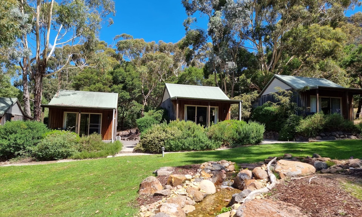 Halls Gap Cottage | D'Altons Studios