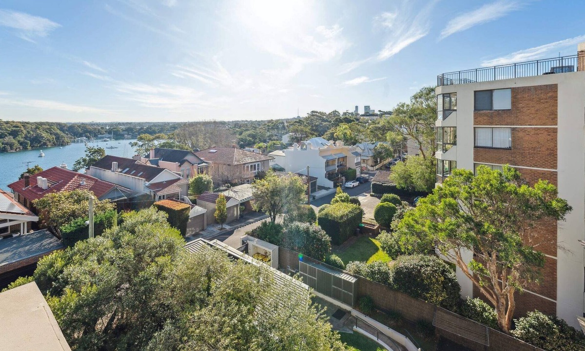 McMahons Point Apartment | Delightful 1BR Sydney City Escape