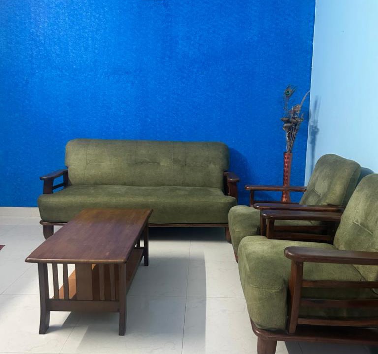 Mylapore Tiruvallikk Apartment | Deluxe Flat in Adyar Chennai