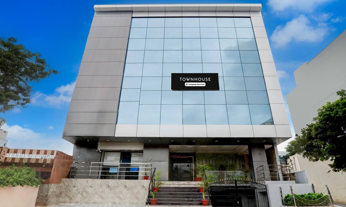 Khammam House | Deluxe With Twin Bed Bluemoon Hotel