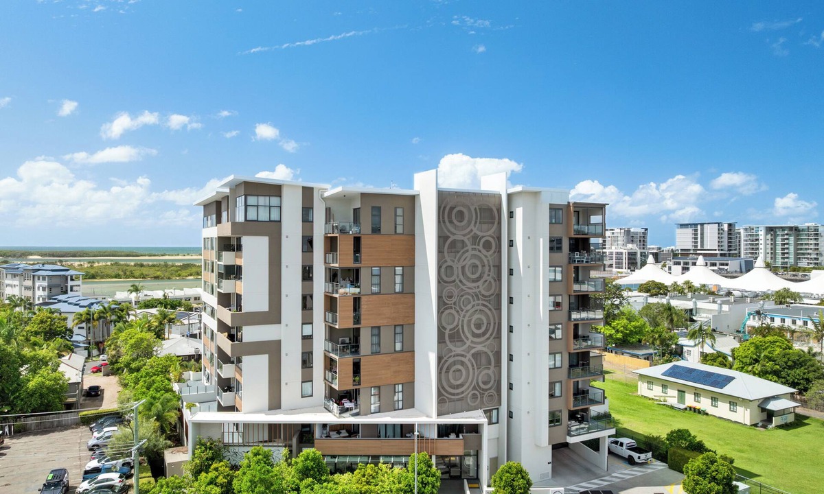 Maroochydore Apartment | Direct Collective - Rhythm on Beach