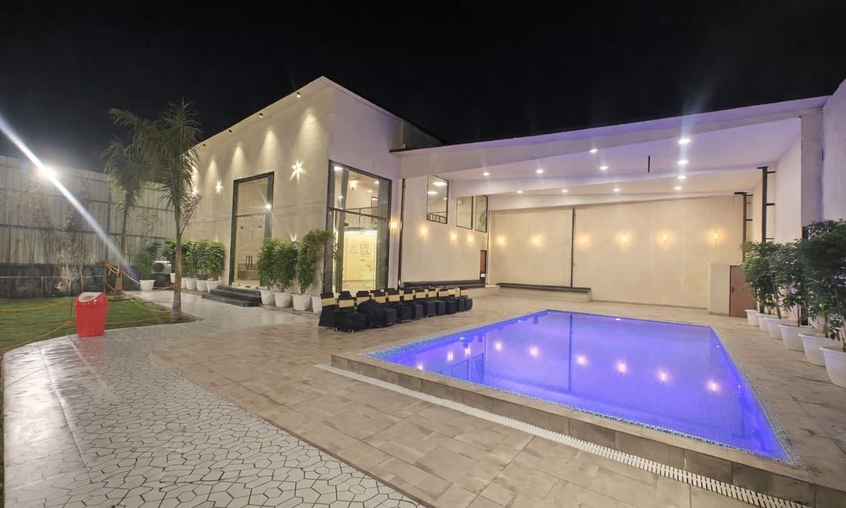 Gurugram Villa | Dornix by Housiify