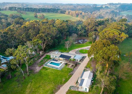 Main Ridge House | Eagle Rise