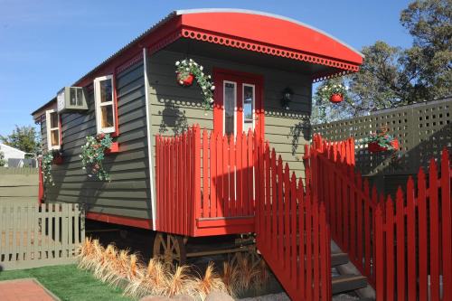 Echuca House | Echuca Gardens
