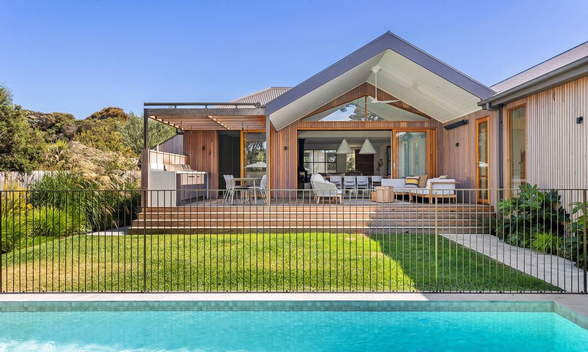Blairgowrie House | Effortless Coastal Luxury