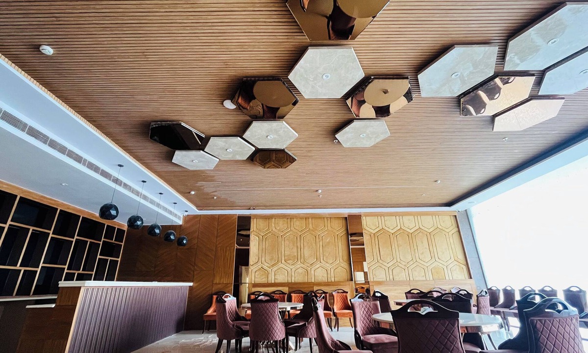 Charbagh Hotel | EKAS BY TOBO HOTELS