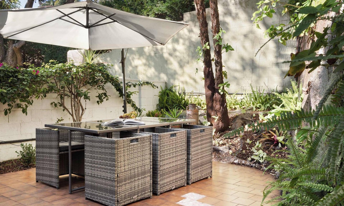 Vaucluse House | Elanora House In Prestigous Vaucluse