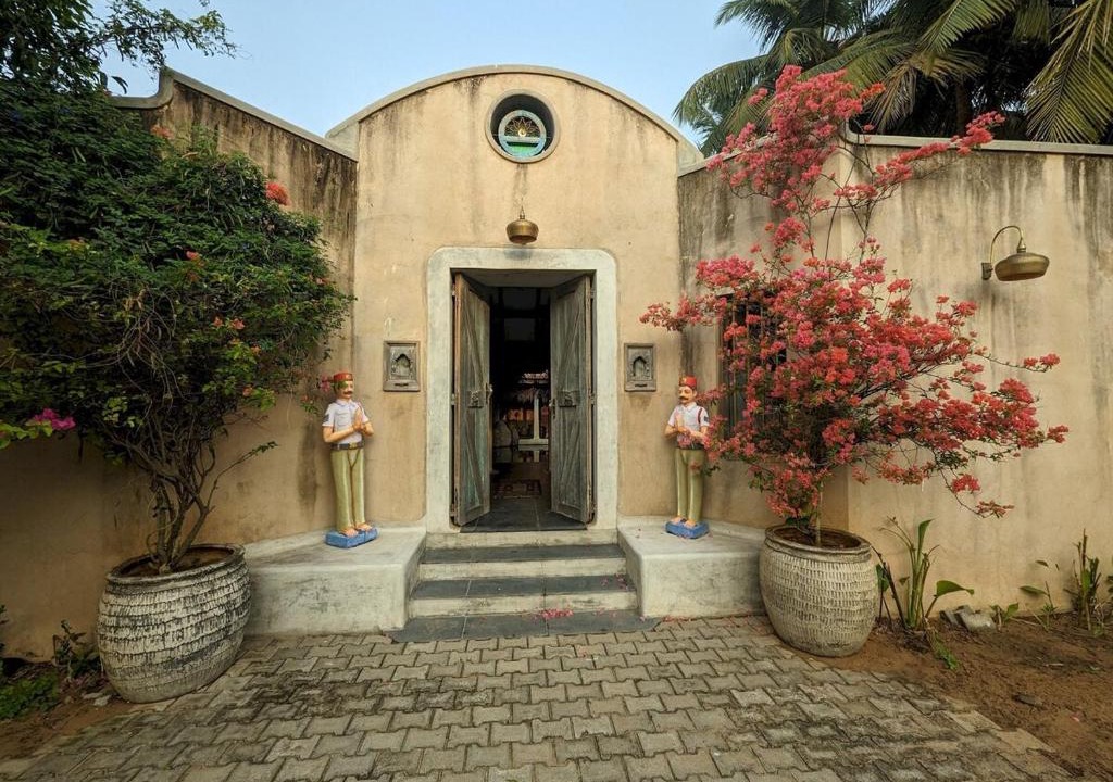 Cheyyur Villa | En Vilasam - A LuxUnlock Private Villa
