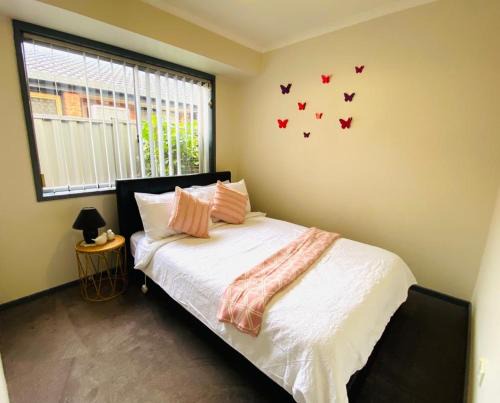 Werribee House | ENTIRE HOME IN WERRIBEE,BEST POSSIBLE LOCATION YOU CAN FIND
