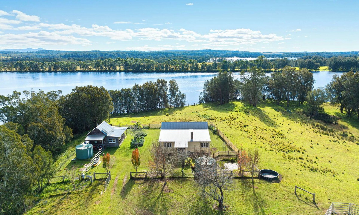 Bodalla House | Escape to Cambathin Farm Stay!