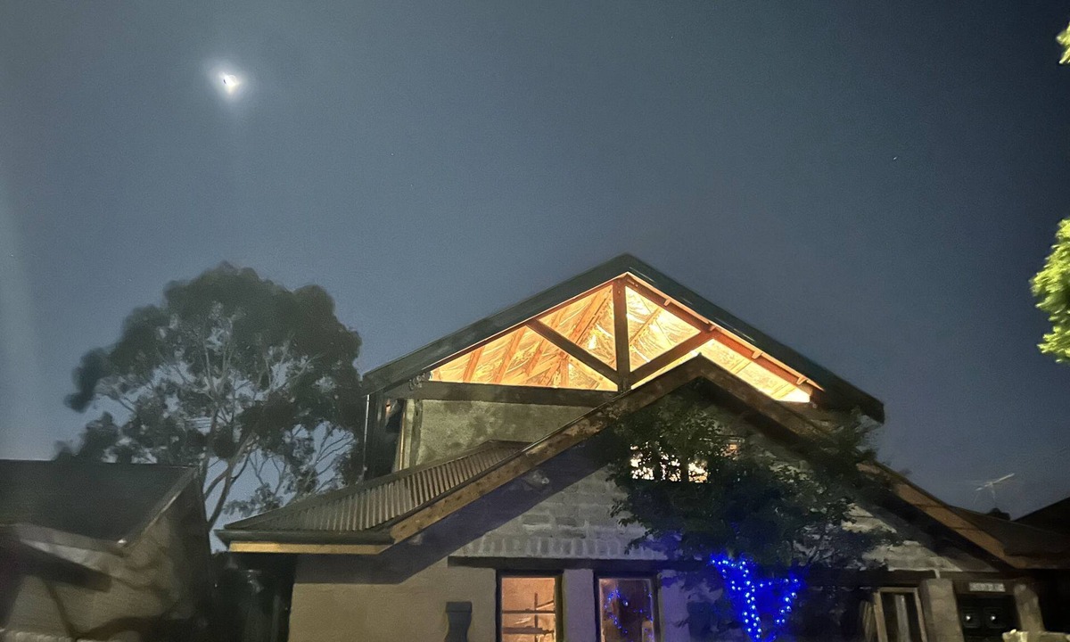 Preston House | Exclusive & Unique Sustainable Mudbrick Home.