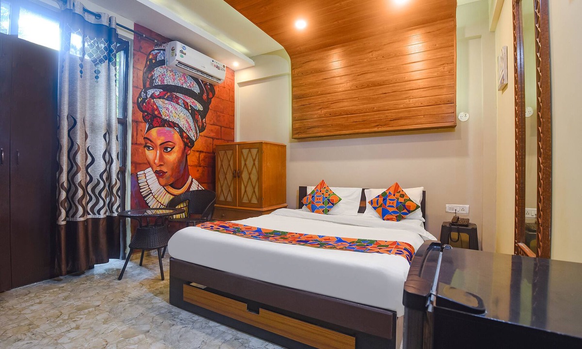 Candolim Hotel | FabExpress Corinthia Boutique Rooms, Candolim Beach