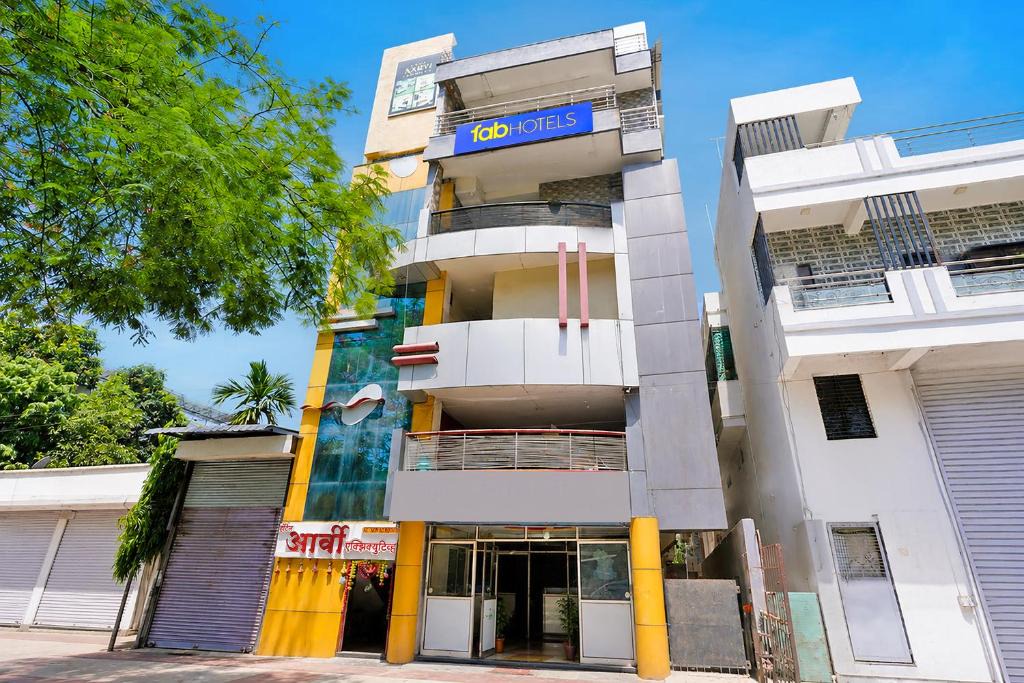 Cidco Hotel | FabHotel Aarvi Executive