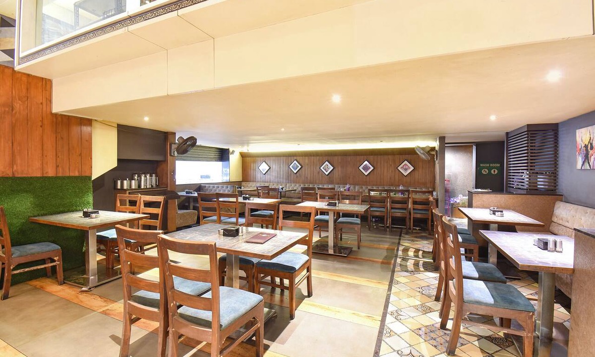 Pune Hotel | Fabhotel City Point Executive