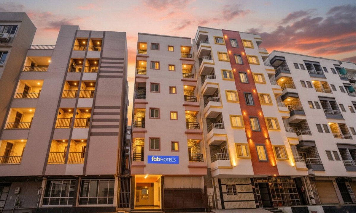 Phase 1 Hotel | Fabhotel Golden Eagle Executive