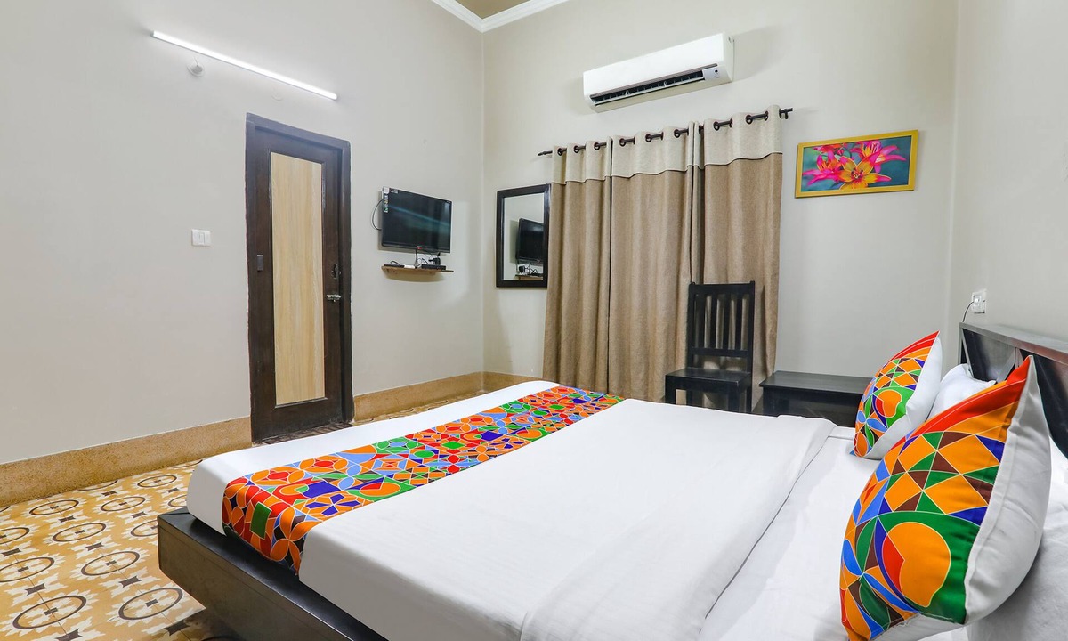Allahabad Hotel | Fabhotel Harmony