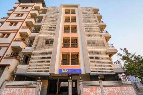 Phase 1 Hotel | FabHotel Noble Suites