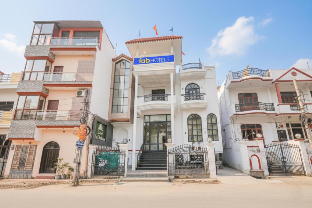 Mohangarh Hotel | FabHotel Raj Palace