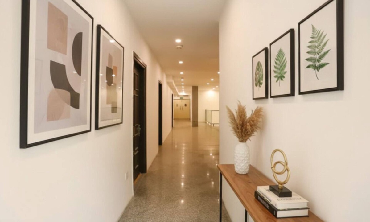 Electronics City Hotel | FabHotel Sri Aditya Inn - Electronic City