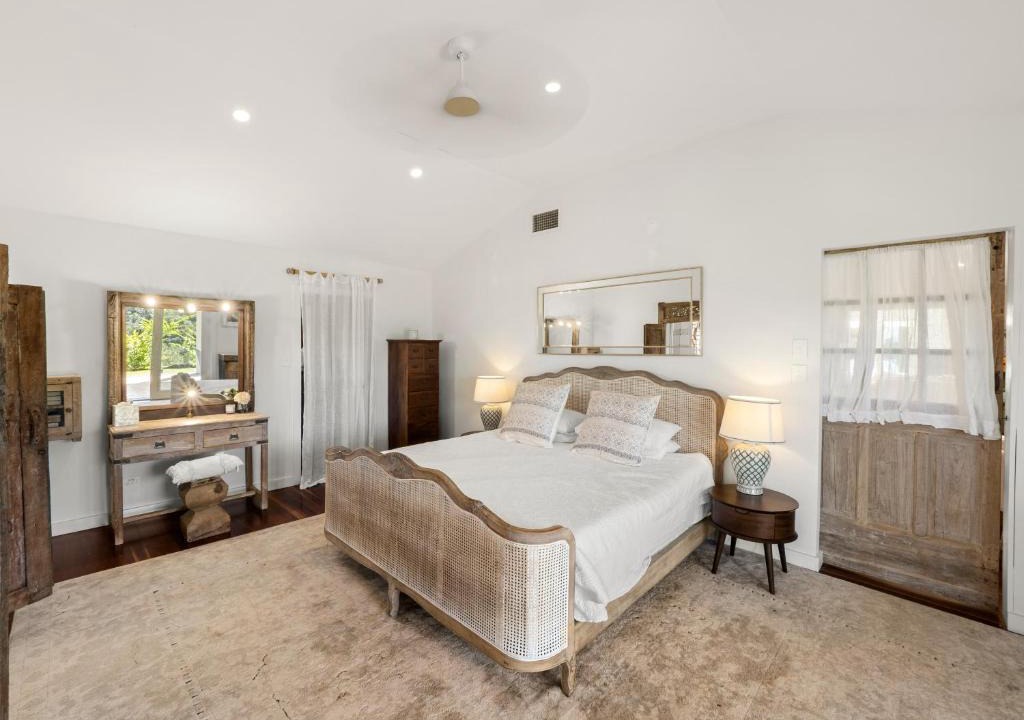 Rosebank House | Fairview