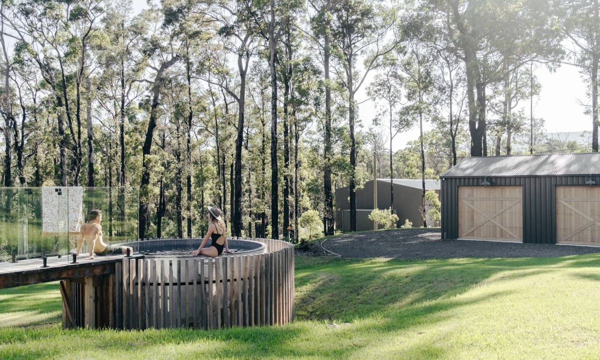 Little Forest House | Forever Sunday - Plunge Pool, Woodfire pizza oven, Outdoor firepit