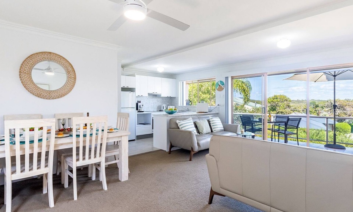 Shoal Bay House | Frangipani, 4/30 Leonard Avenue - spacious townhouse