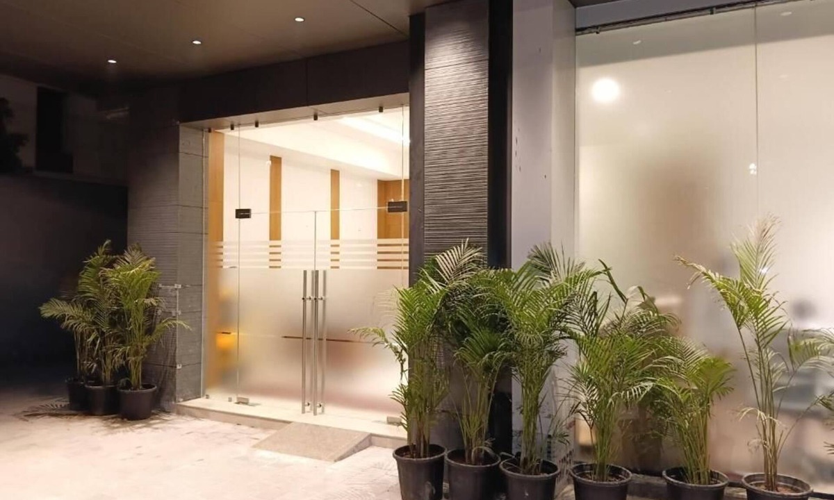 Surat Hotel | Get Inn Hotel