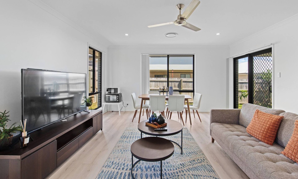 Coomera House | Gold Coast Oasis – 4BR Villa in Coomera