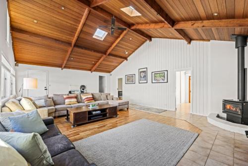 Callala Bay House | Gone Coastal - Pet Friendly with Swimming Pool