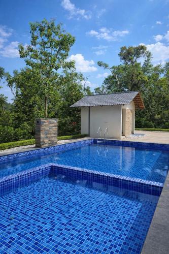 Chikkamagaluru Hotel | Good Earth Swimming Pool Homestay