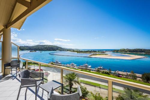 Narooma Apartment | Grand Pacific 1 Unit 4 - First Floor