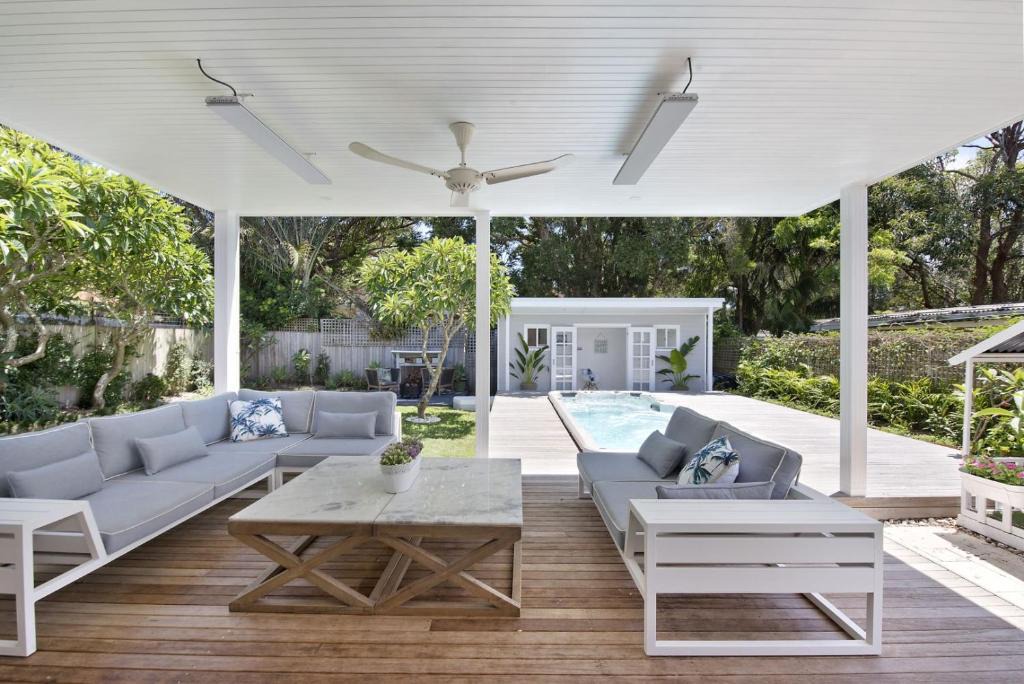 Curl Curl House | Hamptons Beach House in Curl Curl