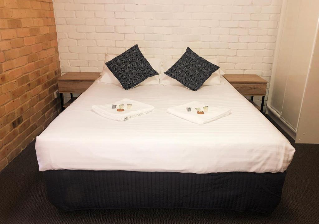 Mayfield Hotel | Hanbury Lodge