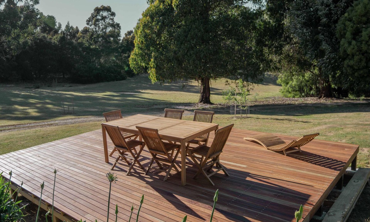 St Helens House | Happy Nomad.