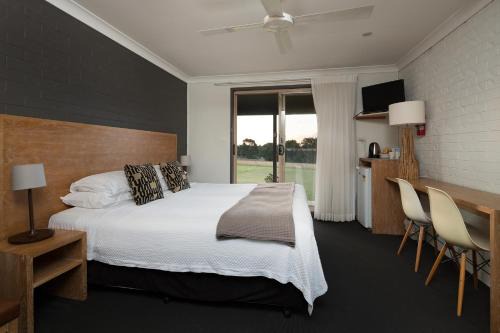 Pokolbin Cabin | Harkham Lodge