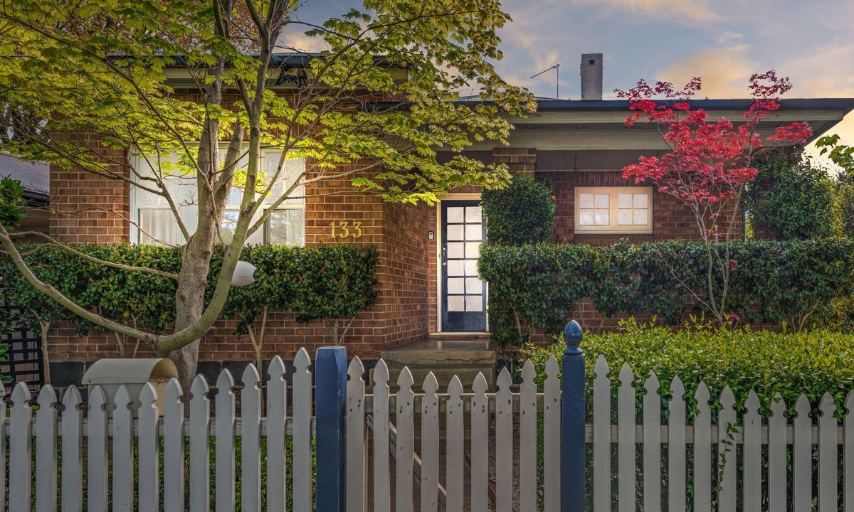 Orange House | Heritage on Hill - Refreshing Elegance