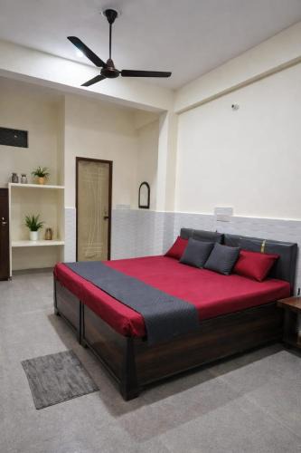 Rishikesh Hotel | Hotal badri palace