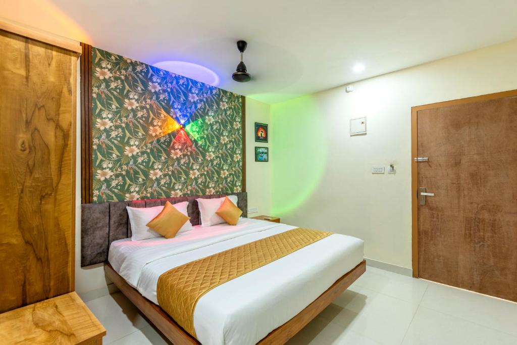 Nileswaram Hotel | Hotel Beverly Residency - Nileshwar