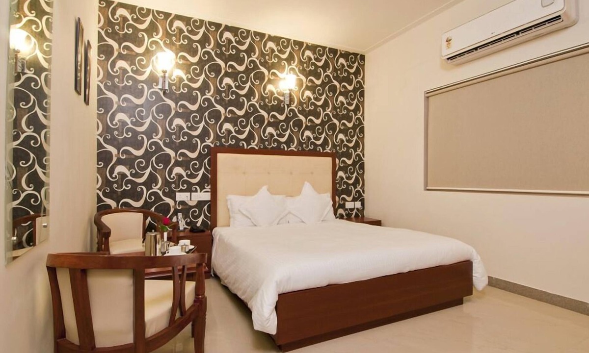 Rakabganj Hotel | Hotel Deviram Palace