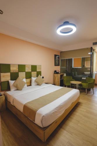 Raja Park Hotel | Hotel Dodas Palace