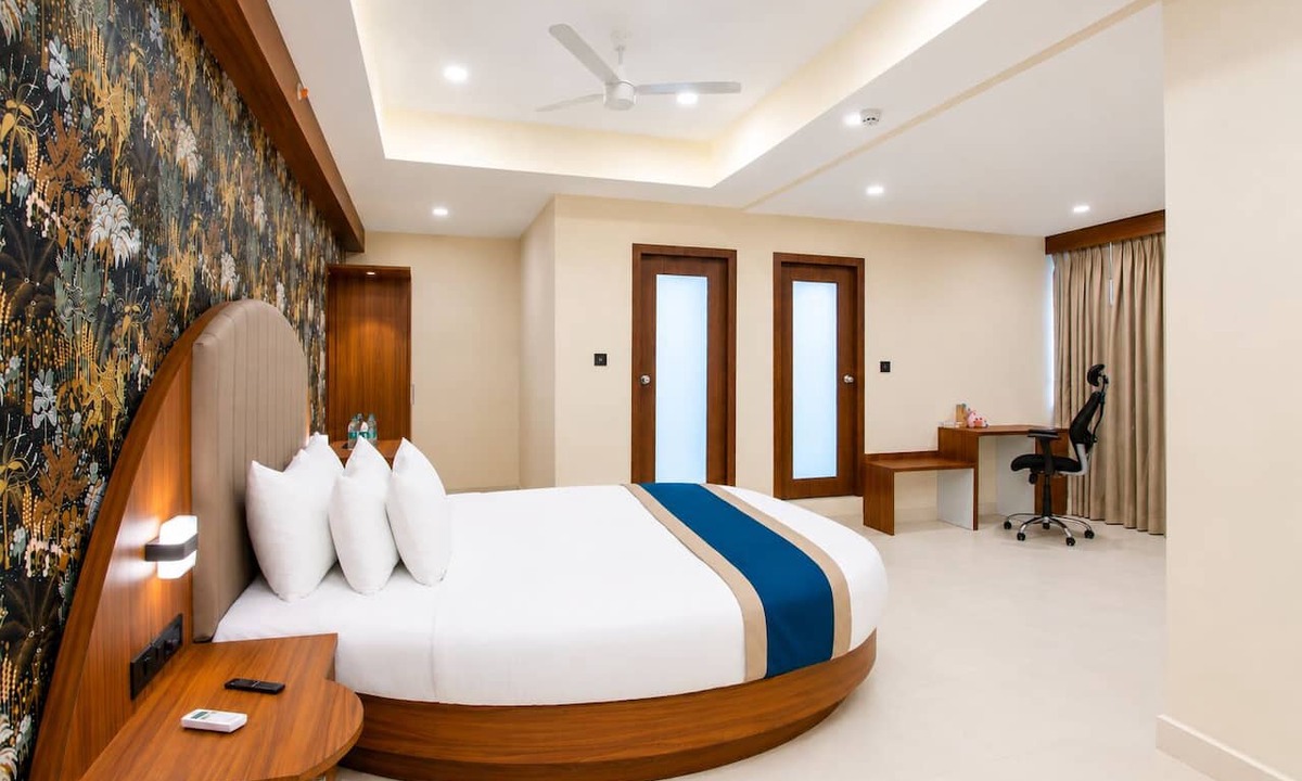 Margao Hotel | Hotel Eagle Empire