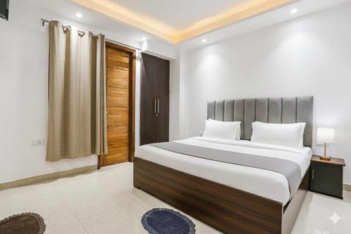Green Park Hotel | Hotel Green - Green park Metro Gate No 3
