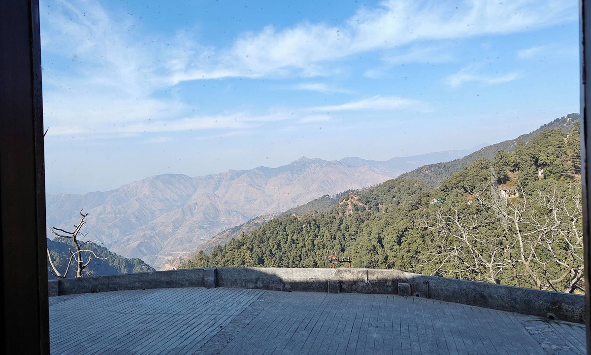 The Mall Road Hotel | Hotel Himalayan Club