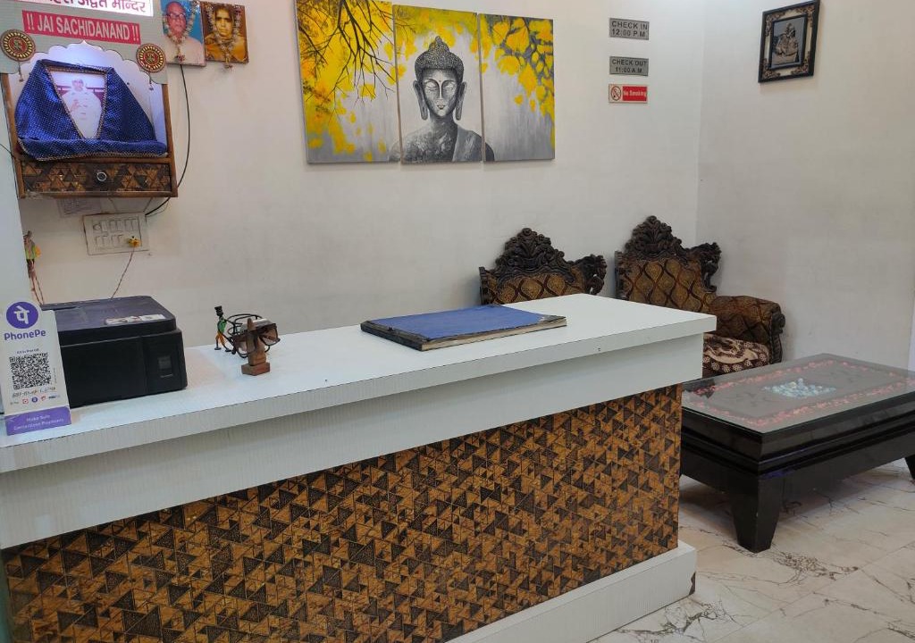 Agra Hotel | hotel khubsaras palace by chhabra's