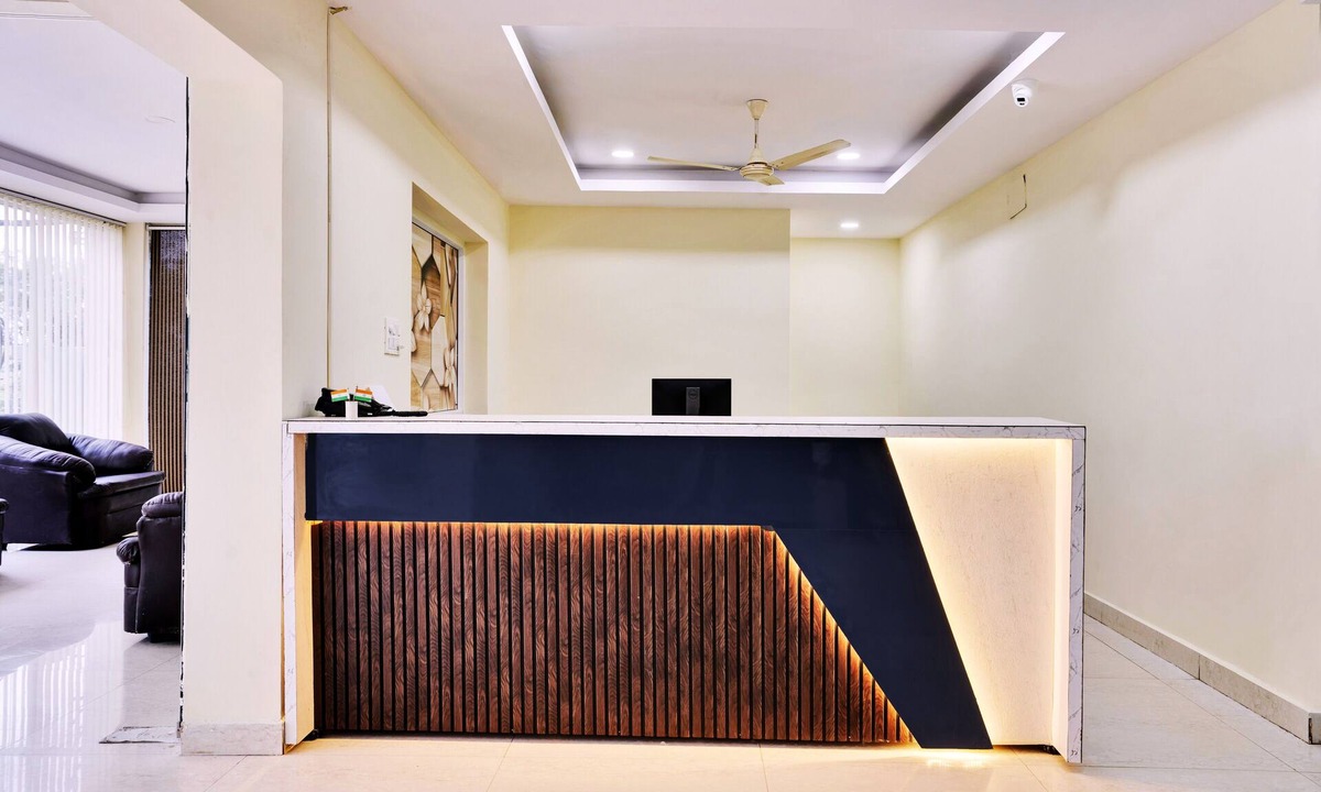 Shamshabad Hotel | Hotel La Sky Boutique