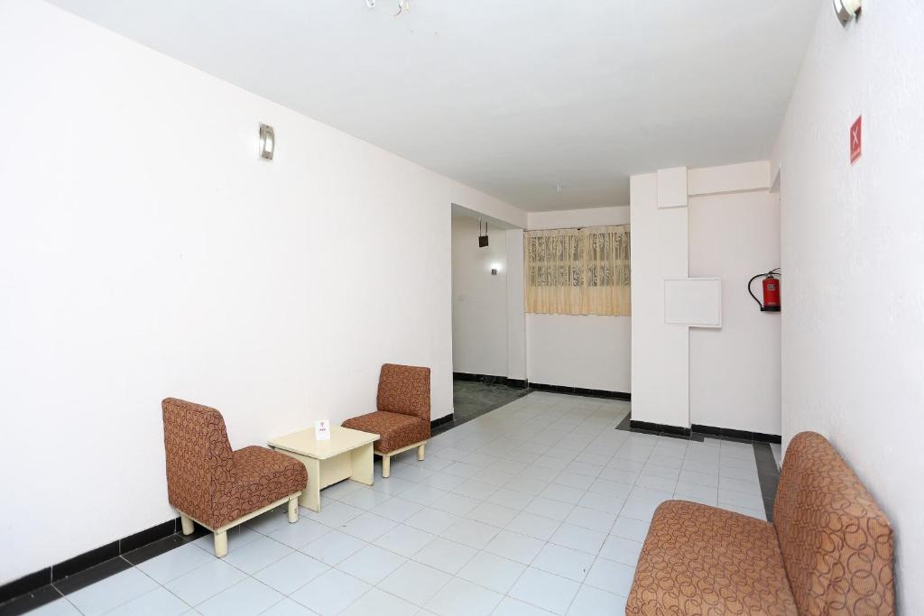 Raipur Hotel | Hotel O Midtown